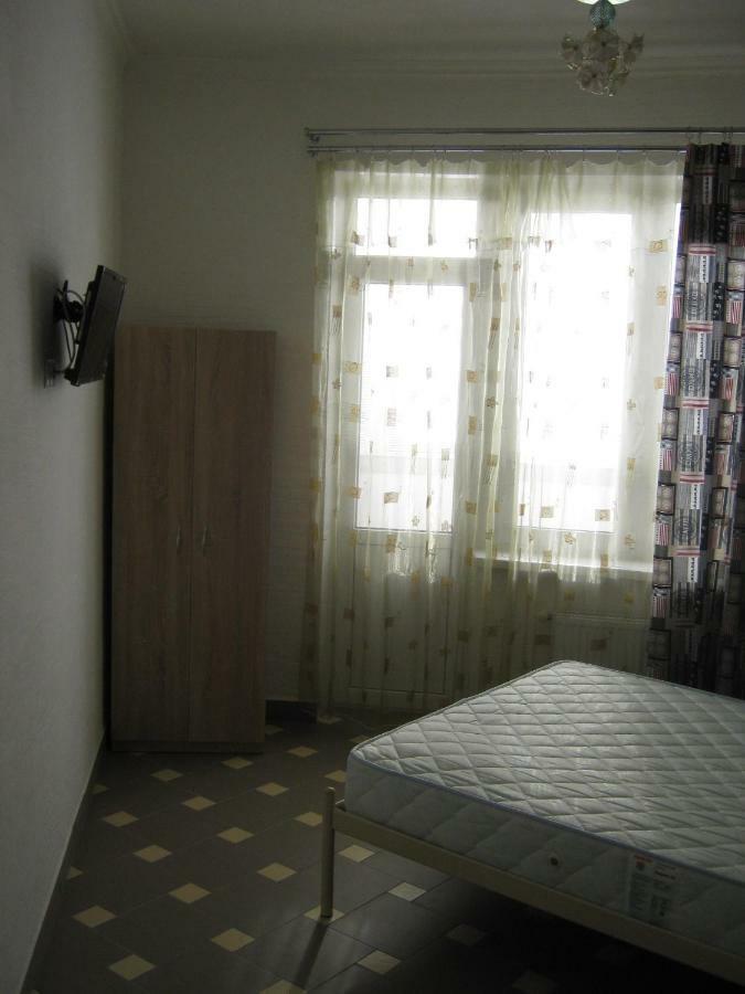 Мини Отель П88/1 Odessa Buitenkant foto