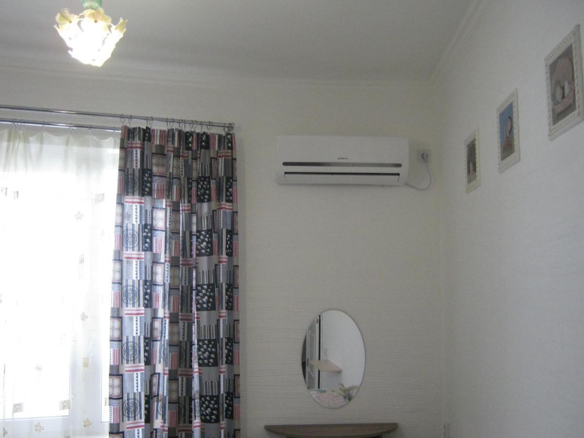 Мини Отель П88/1 Odessa Buitenkant foto